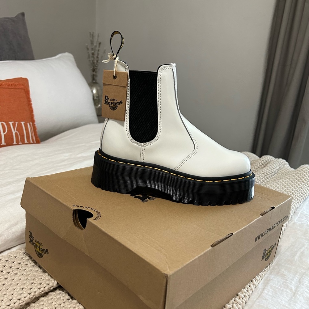 Dr. Martens 2976 Platform Chelsea Boots in White